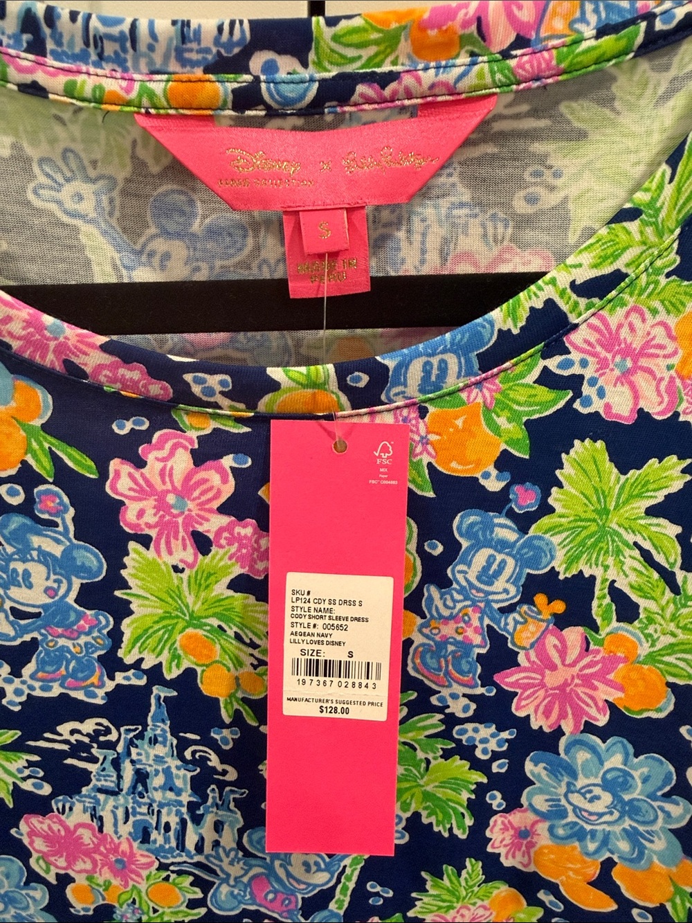 Disney Lilly Pulitzer T-shirt dress - Picture 2 of 4